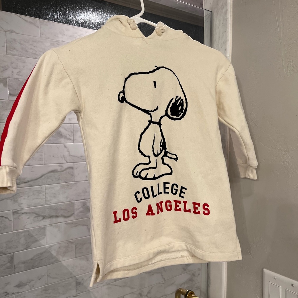 Zara girl Peanuts sweatshirt
